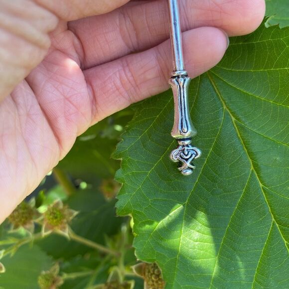 Vintage inspired Viking Ace Hair Accessory Ornate Silver Tone Decorative New - Picture 3 of 5